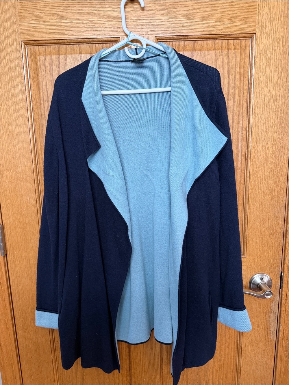 Ann Taylor Open-Front heavyweight Cardigan in Navy and Light Blue